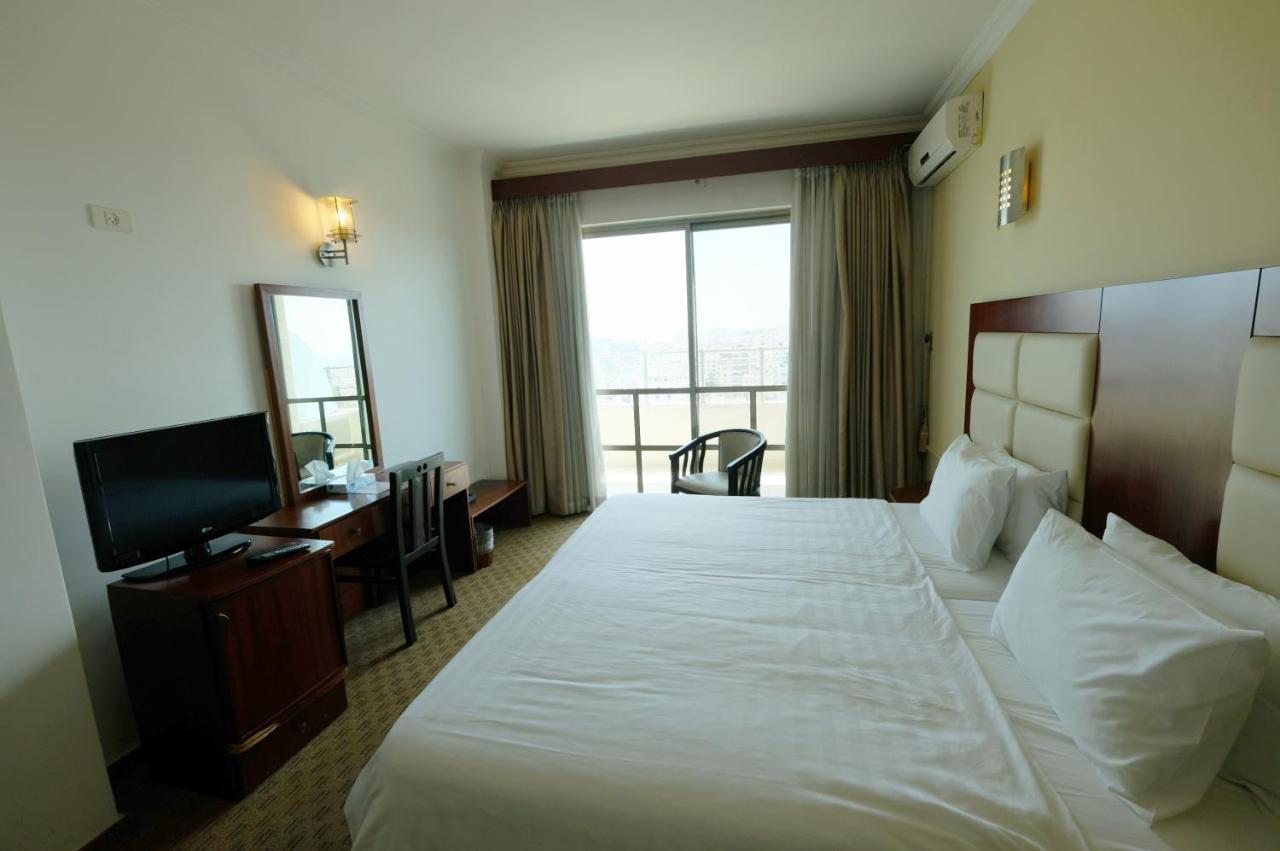 Red Crescent Guesthouse Рамалла Экстерьер фото
